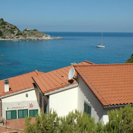 Apartamento Cotoncello, Direttamente Sul Mare SantʼAndrea