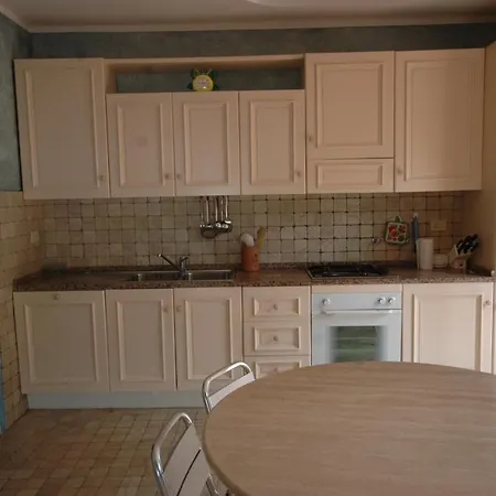 Apartament Cotoncello, Direttamente Sul Mare SantʼAndrea